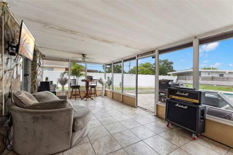 5210 6th Street, St Petersburg FL - photo 17 of 29