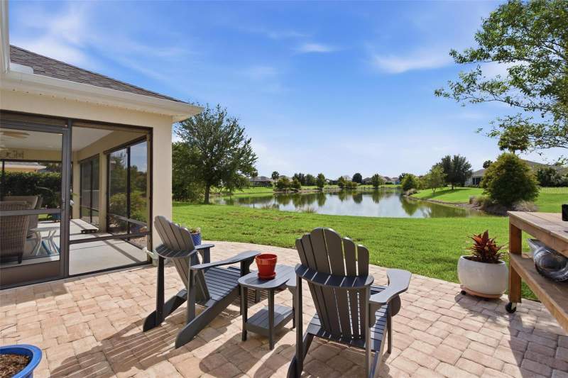 3 bedroom Single Family Residence at 5835 Hensley Avenue, The Villages, The Villages — photo 4