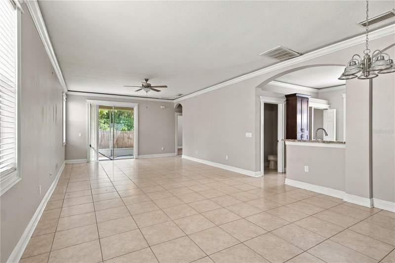 4 bedroom Single Family Residence at 10321 Avelar Ridge Drive, Avelar Creek South, Riverview — photo 5