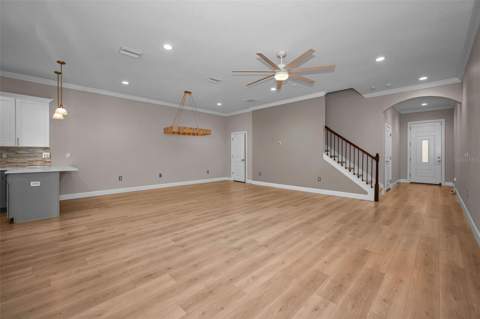 726 Grand Cypress Lane, Tarpon Springs FL - photo 6 of 6