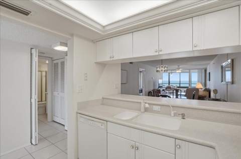 840 The Esplanade #206, Venice FL - photo 12 of 64