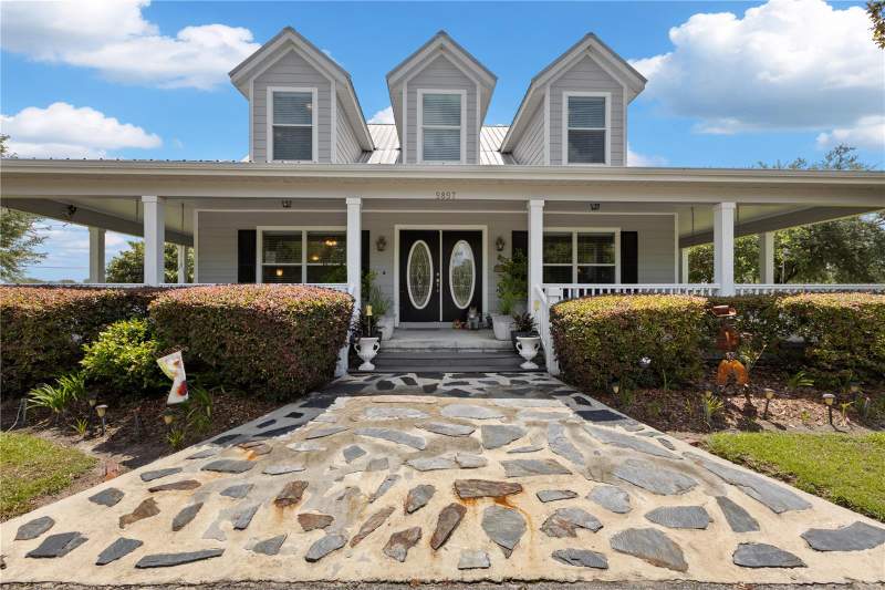 4 bedroom Single Family Residence at 9897 NW 160 Avenue, Not In Subdivision, Morriston — photo 2