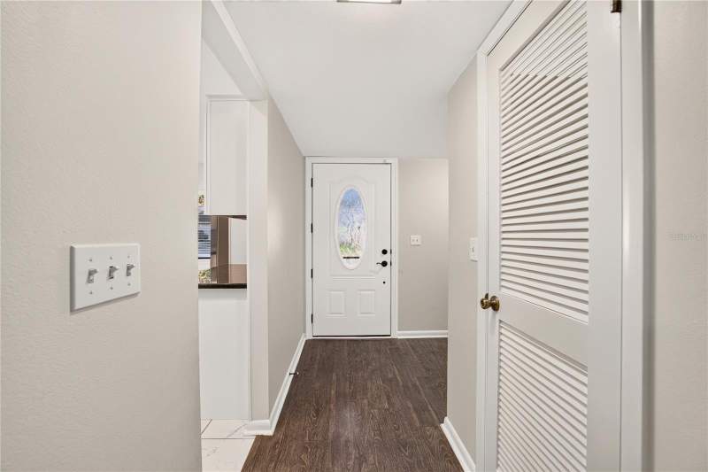 2 bedroom Townhouse at 2003 SE 37th Court Circle, Crestwood South Village Un 38, Ocala — photo 4