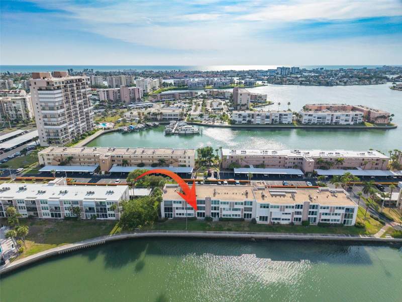1 bedroom Condominium at 7425 Bay Island Drive #107, Bay Island Group 2, St Petersburg — photo 5