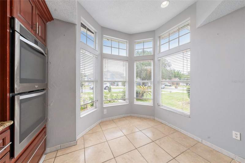 3 bedroom Single Family Residence at 8810 Kensington Court, Lindfields Unit 1, Kissimmee — photo 4