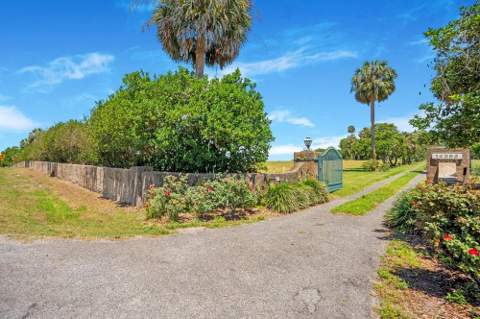 14365 SE Highway 42, Weirsdale FL - photo 6 of 6