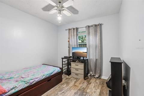 2310 Liston Circle, Palm Harbor FL - photo 15 of 24
