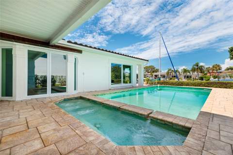 2063 Illinois Avenue, St Petersburg FL - photo 6 of 6
