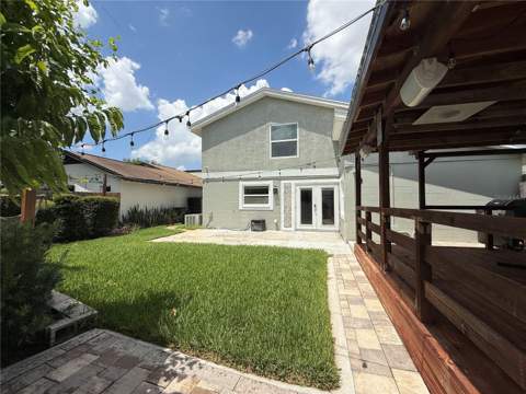 10009 Regal Woods Lane, Tampa FL - photo 22 of 54