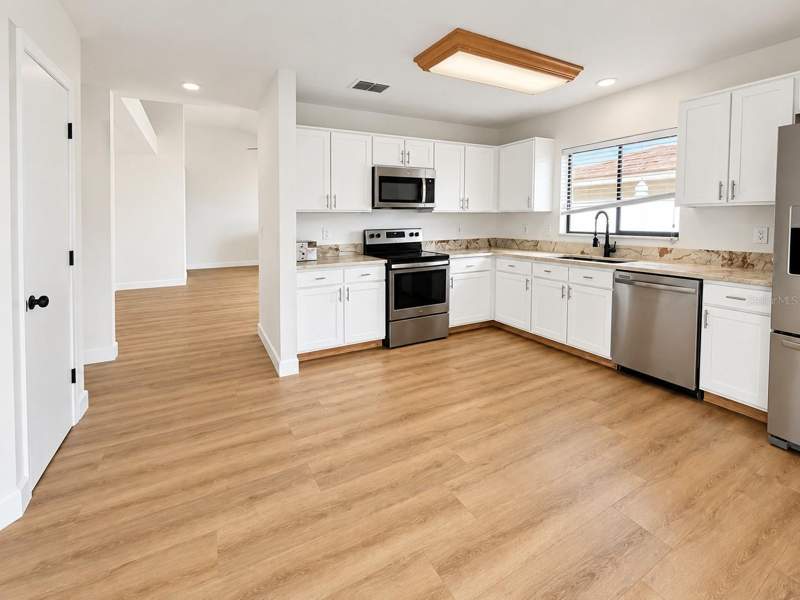 3 bedroom Single Family Residence at 3379 Buffam Place, Hollowbrook West Ph 4, Casselberry — photo 2