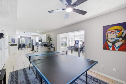 4710 Travertine Drive, Tampa FL - photo 10 of 38