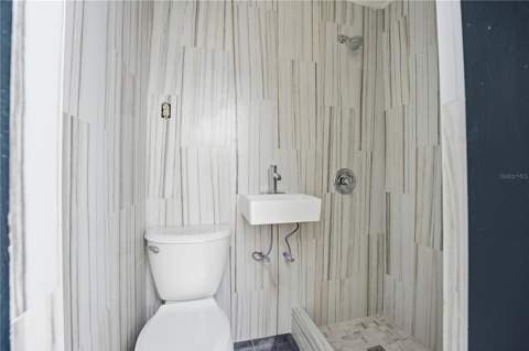3710 Gulf Of Mexico Drive #F2, Longboat Key FL - photo 19 of 55