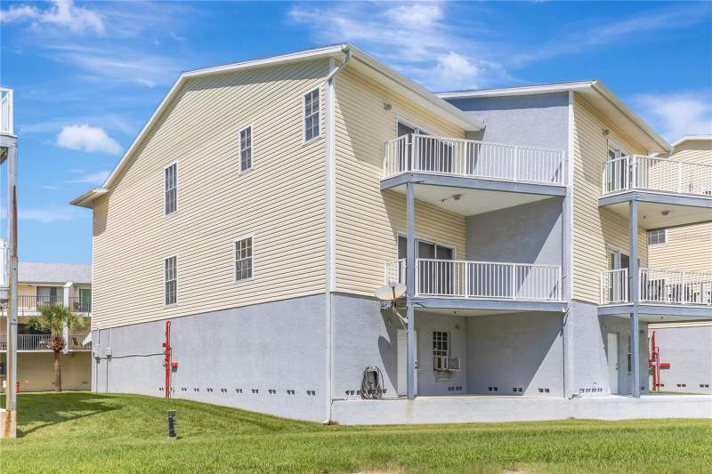 3 bedroom Townhouse at 19803 Gulf Boulevard #301, Palm Cove, Indian Shores — photo 3