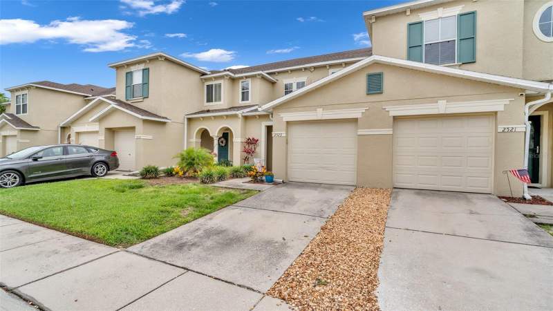 2 bedroom Townhouse at 2523 White Sand Lane, Sunset Pointe Twnhms, Clearwater — photo 4