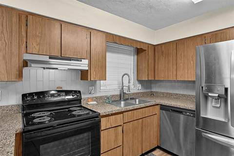 1508 Wildrose Lane, Daytona Beach FL - photo 15 of 46