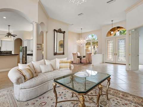 6906 Belmont Court, Lakewood Ranch FL - photo 16 of 79