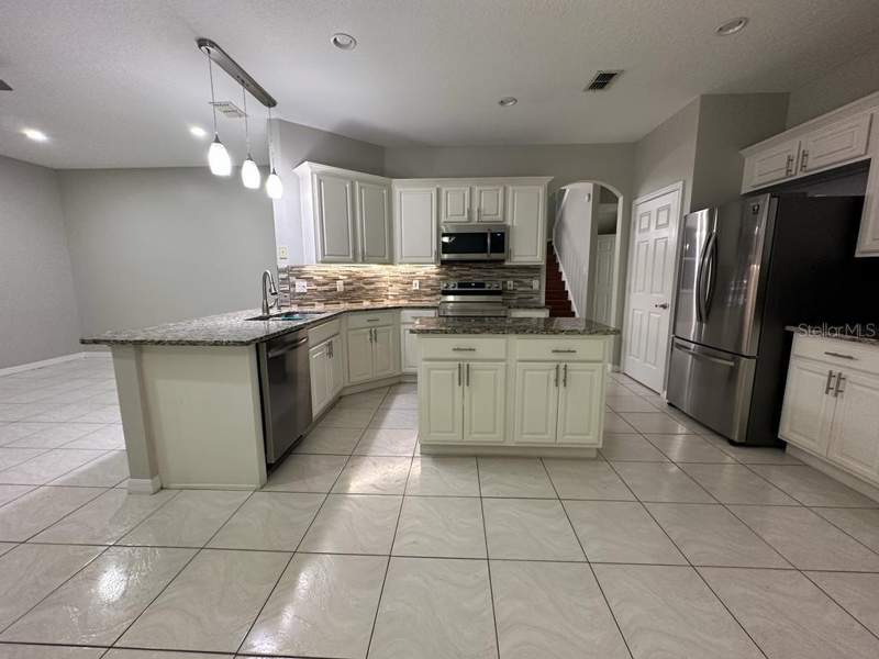 4 bedroom Single Family Residence at 4743 Chalfont Drive, Hunters Creek Tr 310, Orlando — photo 2