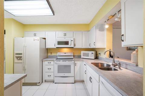 900 Cove Cay Drive #1F, Clearwater FL - photo 11 of 69