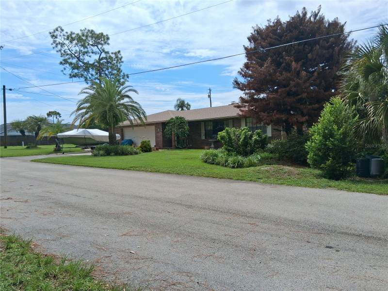3 bedroom Single Family Residence at 400 W ORANGE STREET, SANLANDO SPGS, ALTAMONTE SPRINGS — photo 3