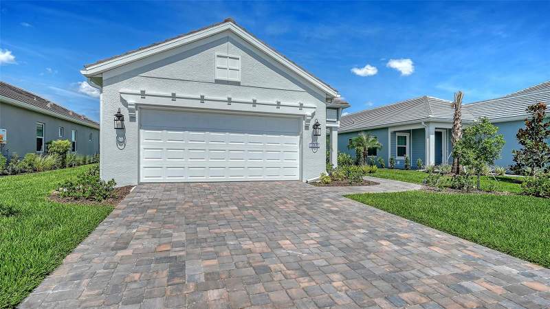 3 bedroom Single Family Residence at 17771 Sylvester Drive, Palmera At Wellen Park Phases 1A, 1B, 1C & 1D, Venice — photo 2