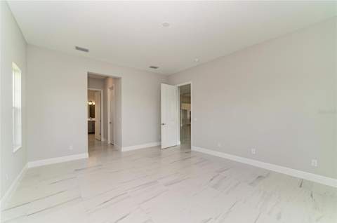 10183 Lilac Manor Trace, San Antonio FL - photo 6 of 38