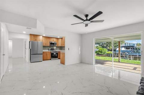 4405 Pinfish Lane, Palmetto FL - photo 13 of 41