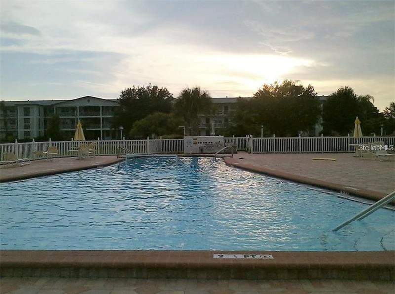 1 bedroom Condominium at 5810 21st Street #15, Town Apts Condo, St Petersburg — photo 2