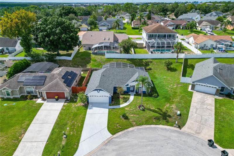3 bedroom Single Family Residence at 5565 Loma Vista Loop, Loma Vista Sec 02, Davenport — photo 5