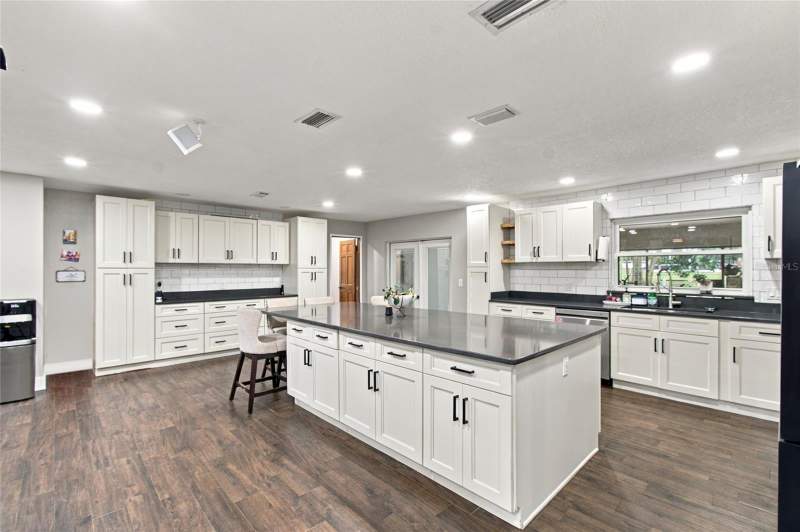 4 bedroom Single Family Residence at 2210 Edgar Court, Tuskawilla Acres, Oviedo — photo 5