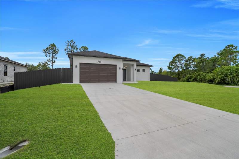 3 bedroom Single Family Residence at 710 Almelia Street, Lehigh Acres, Lehigh Acres — photo 3