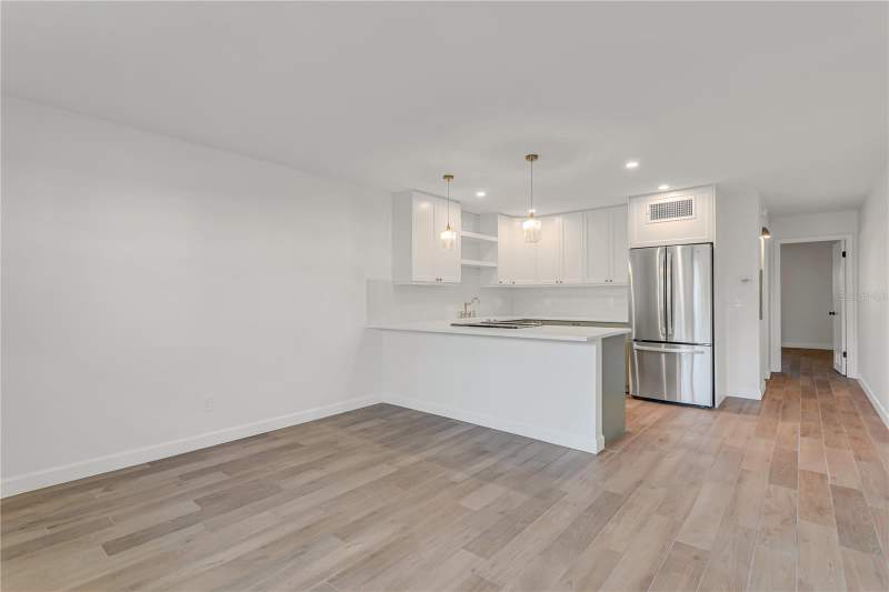 2 bedroom Condominium at 216 36th Avenue #202B, North East Garden Apts, St Petersburg — photo 5