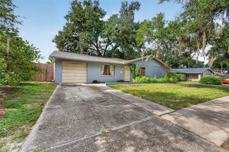 3 bedroom Single Family Residence at 1917 Cedarbrooke Drive, Livingston Unit 03 A, Lutz — photo 2