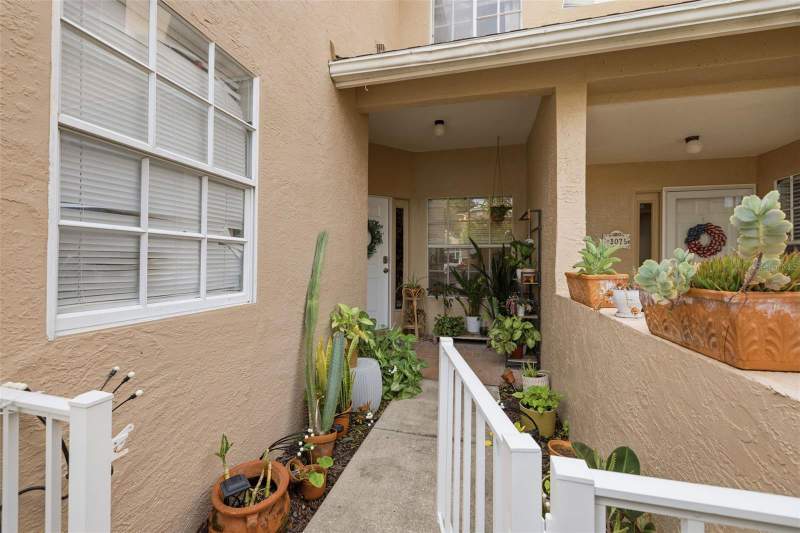 3 bedroom Townhouse at 3073 Branch Drive, Overlook, Clearwater — photo 2