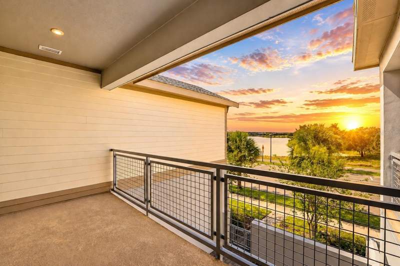 2 bedroom Townhouse at 7227 Nemours Parkway, Laureate Park Ph 10, Orlando — photo 2