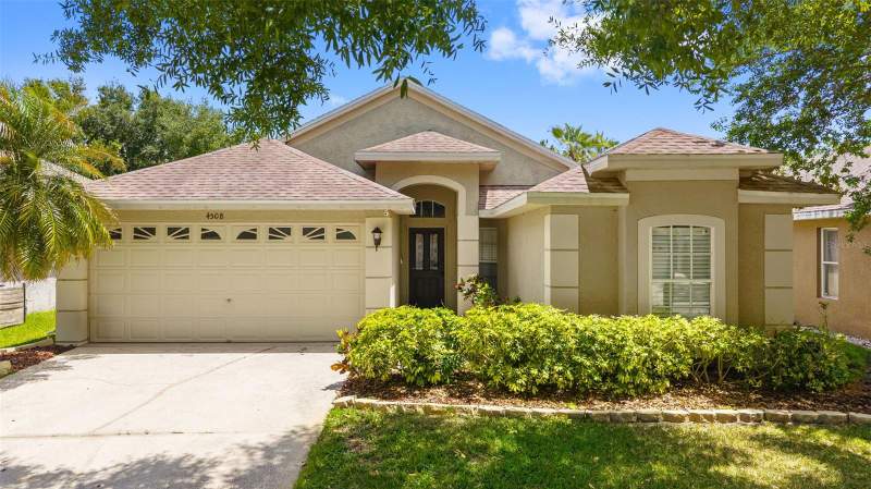 4508 NEW DAWN COURT home for sale in Villarosa