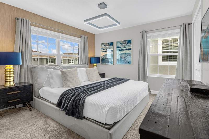 5 bedroom Townhouse at 4823 Dedication Street, Storey Lake Ph 3, Kissimmee — photo 4