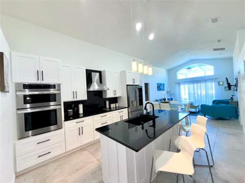8587 Sunrise Key Drive, Kissimmee FL - photo 13 of 48