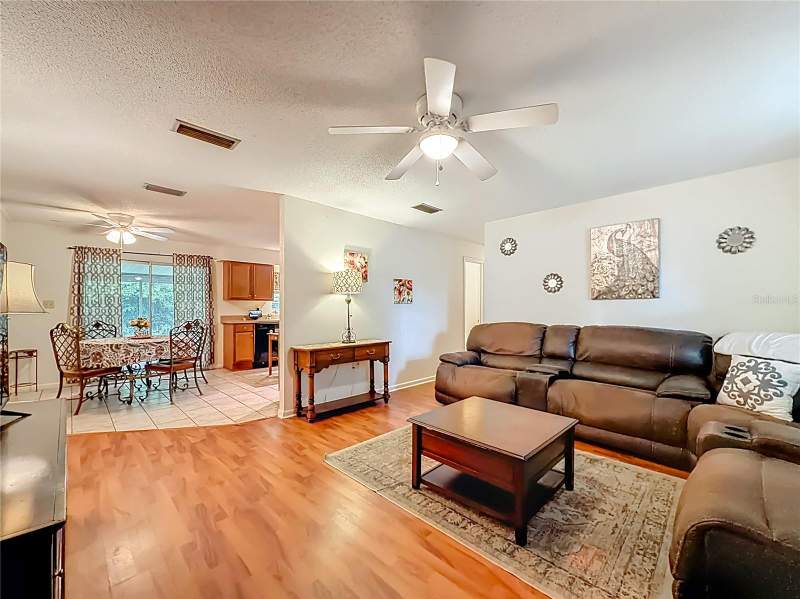 3 bedroom Single Family Residence at 3301 SE 34th Street, Cedar Hills Add, Ocala — photo 3