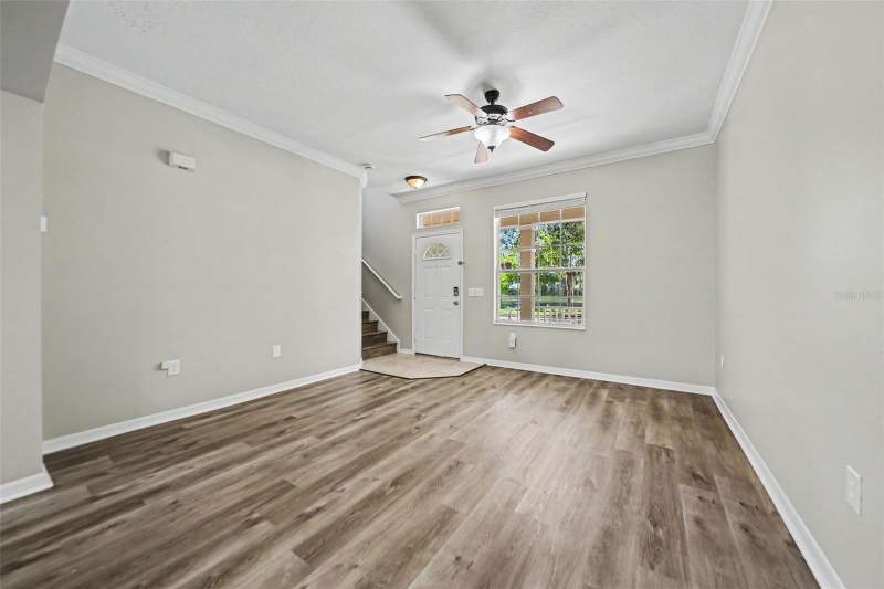 3 bedroom Townhouse at 5579 Somersby Road, Tennyson Pk/Summerport, Windermere — photo 4