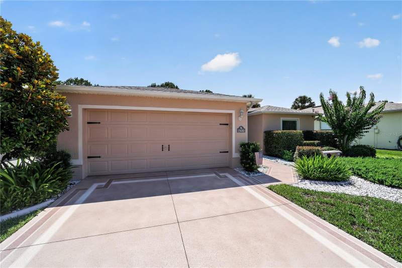 3 bedroom Single Family Residence at 15681 SW 14th Avenue Road, Summerglen, Ocala — photo 4