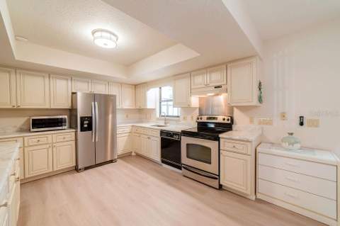 9273 Carnation Avenue, Englewood FL - photo 16 of 45