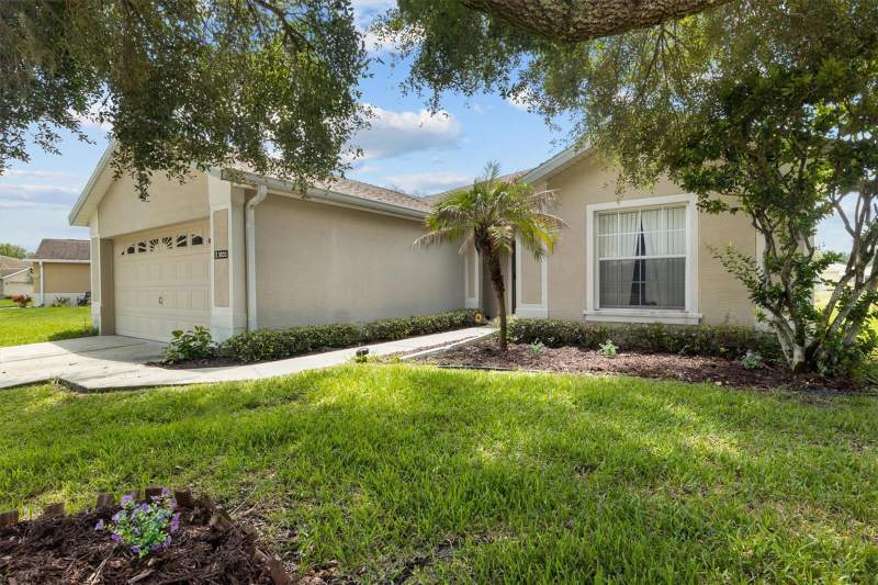 3 bedroom Single Family Residence at 3833 Whistlewood Circle, Carillon Lakes Phase 4, Lakeland — photo 2
