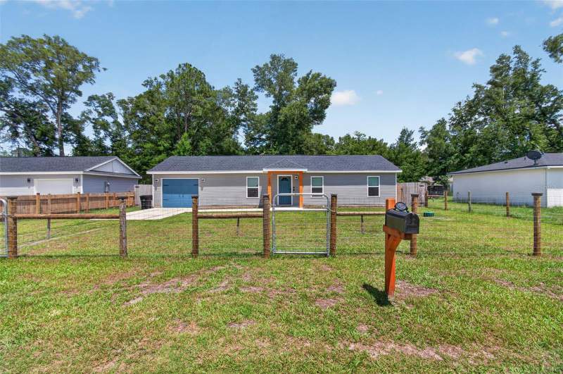 3 bedroom Single Family Residence at 14027 SE 43rd Terrace, Belleview Heights Estate, Summerfield — photo 2