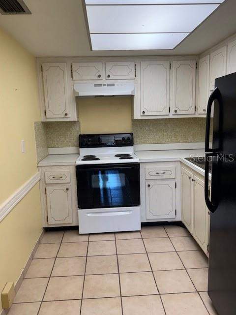 1051 79th Avenue #212, St Petersburg FL - photo 7 of 31