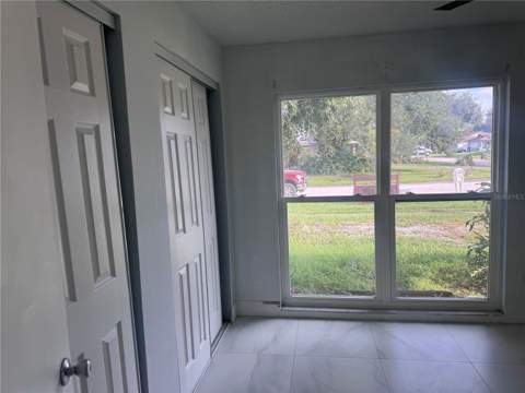5208 Carrollwood Meadows Drive, Tampa FL - photo 10 of 22