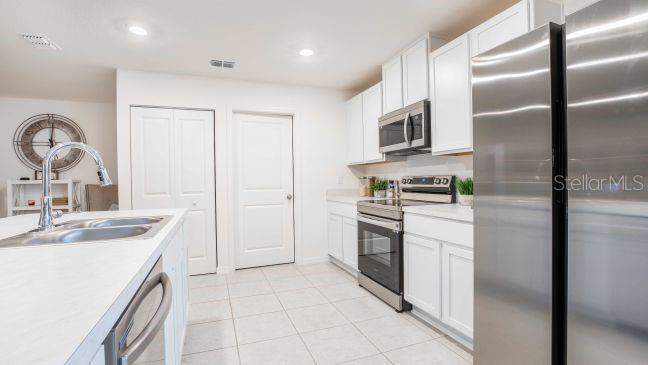 4 bedroom Single Family Residence at 2132 Deborah Drive, Spring Hill, Spring Hill — photo 4