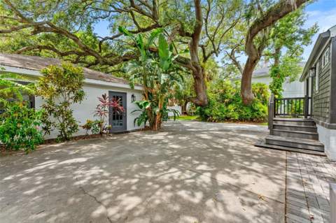 802 W Coral Street, Tampa FL - photo 10 of 58