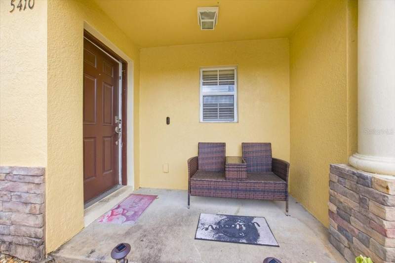 2 bedroom Townhouse at 5410 Quarry Rock Road, Cobblestone Landing Twnhms Condo, Lakeland — photo 3