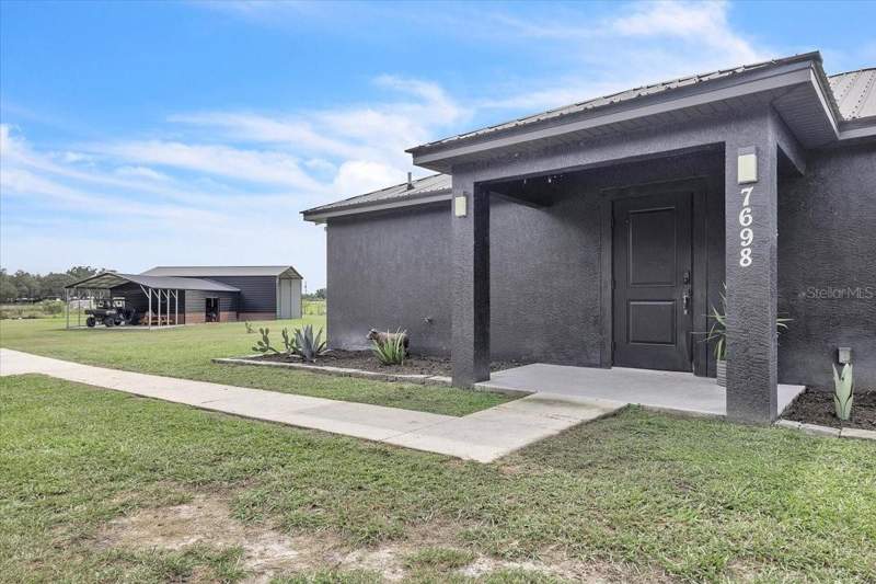 4 bedroom Single Family Residence at 7698 SW Senate Street, Hull & River Estates, Arcadia — photo 4