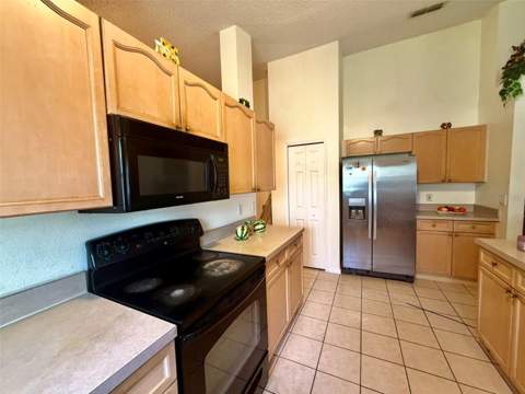 2319 Lily Pad Lane, Kissimmee FL - photo 14 of 36